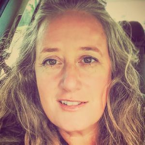 Meet your Posher, Tabitha